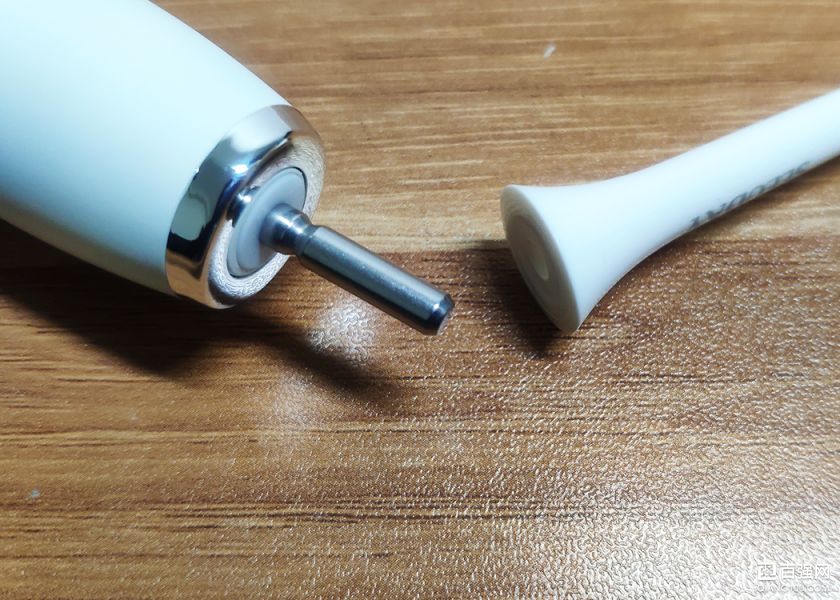 健康生活从刷牙开始—德国(SEEUDAY)智能超声波电动牙刷 健康生活从刷牙开始—德国(SEEUDAY)智能超声波电动牙刷