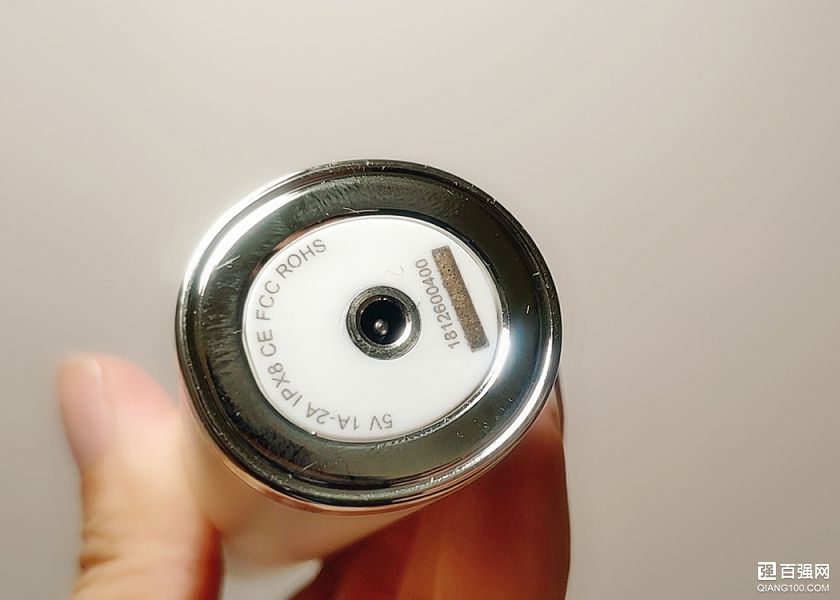 健康生活从刷牙开始—德国(SEEUDAY)智能超声波电动牙刷 健康生活从刷牙开始—德国(SEEUDAY)智能超声波电动牙刷