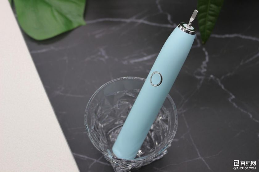 自信笑容,从清洁口腔开启,SEEUDAY电动牙刷声波电动牙刷 自信笑容,从清洁口腔开启,SEEUDAY电动牙刷声波电动牙刷