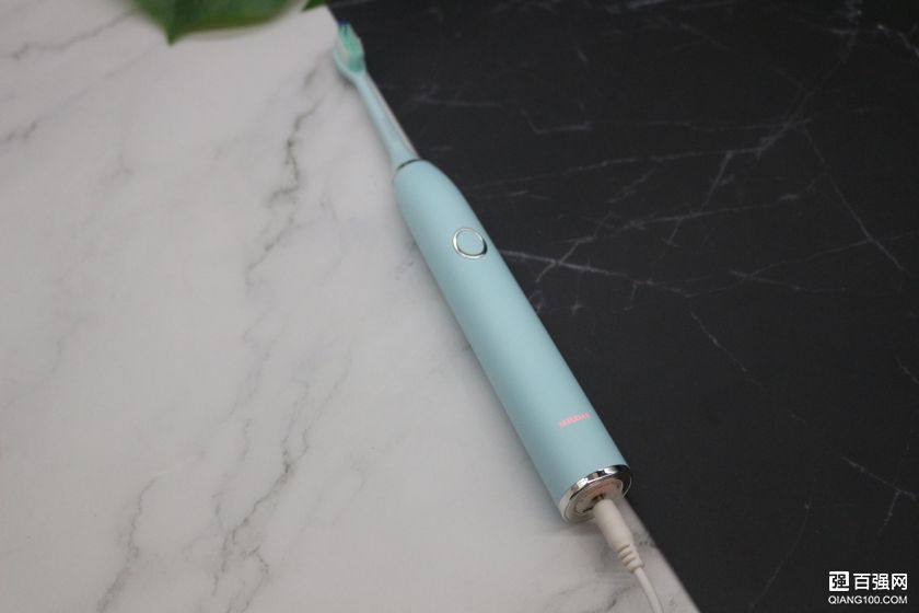 自信笑容,从清洁口腔开启,SEEUDAY电动牙刷声波电动牙刷 自信笑容,从清洁口腔开启,SEEUDAY电动牙刷声波电动牙刷