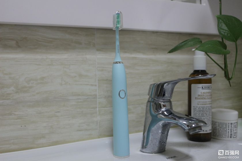 自信笑容,从清洁口腔开启,SEEUDAY电动牙刷声波电动牙刷 自信笑容,从清洁口腔开启,SEEUDAY电动牙刷声波电动牙刷