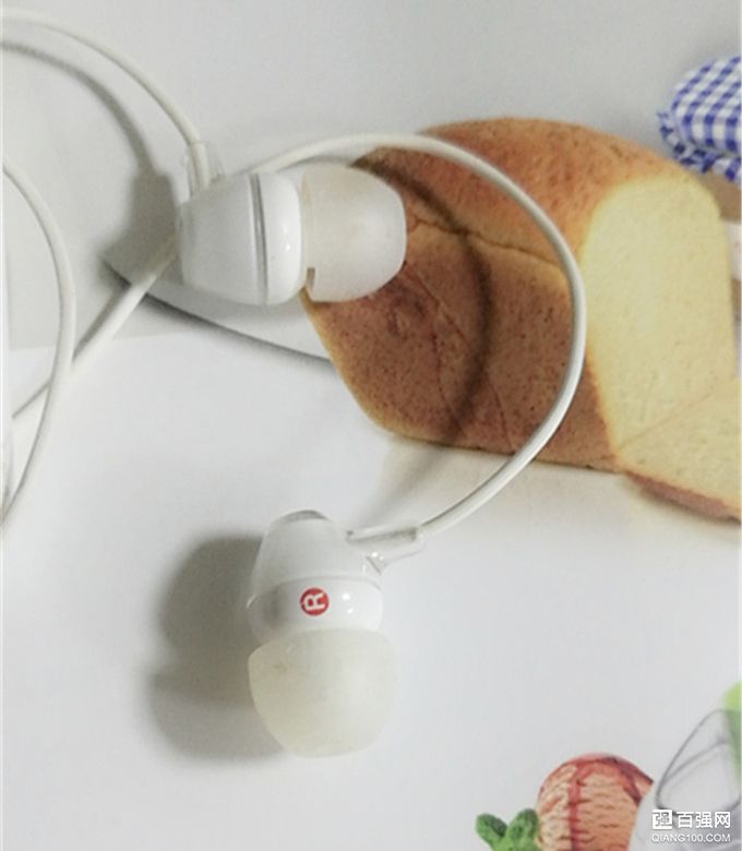 索尼WI-C300耳机索尼大法中性价比较高的蓝牙耳机 索尼WI-C300耳机索尼大法中性价比较高的蓝牙耳机