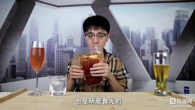 试吃几款网红零食,看看有什么特别的 试吃几款网红零食,看看有什么特别的