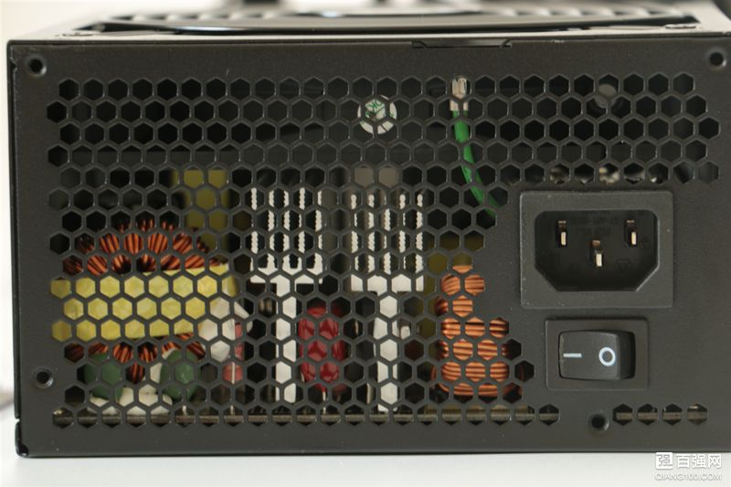 仅售349还有80Plus金牌认证,美商艾湃电竞AN-650电源拆机小测 仅售349还有80Plus金牌认证,美商艾湃电竞AN-650电源拆机小测