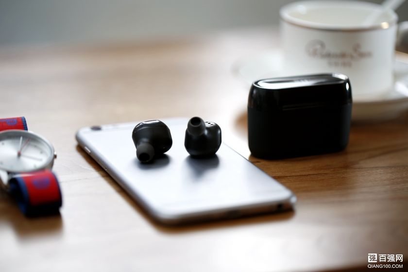 JEET AIR蓝牙耳机:运动加成真无线长续航体验 JEET AIR蓝牙耳机:运动加成真无线长续航体验