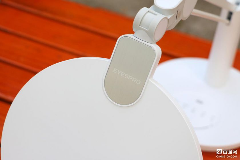 全光谱技术搭配双光源,护眼更健康——孩视宝VL235B护眼台灯体 全光谱技术搭配双光源,护眼更健康——孩视宝VL235B护眼台灯体