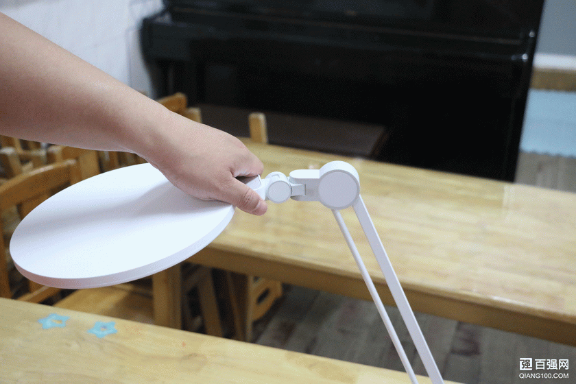 全光谱技术搭配双光源,护眼更健康——孩视宝VL235B护眼台灯体 全光谱技术搭配双光源,护眼更健康——孩视宝VL235B护眼台灯体