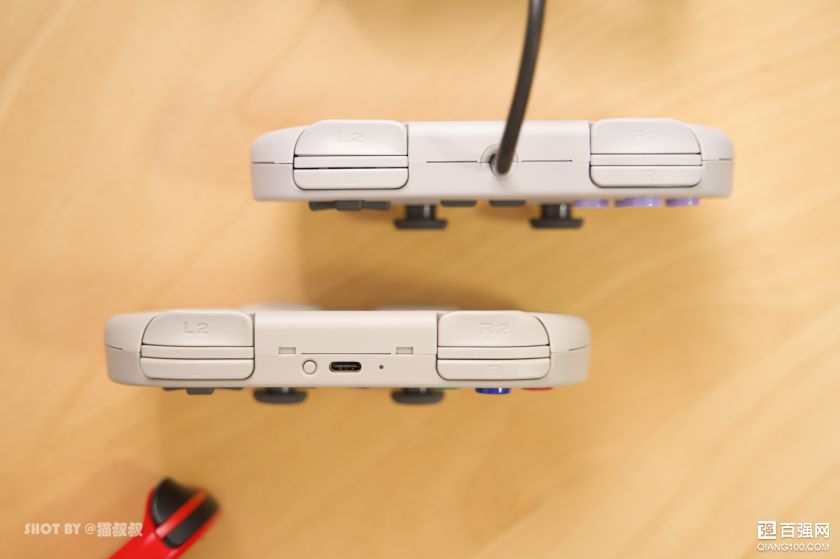 八位堂 SN30Pro USB 手柄,将美好回忆带到现实 八位堂 SN30Pro USB 手柄,将美好回忆带到现实