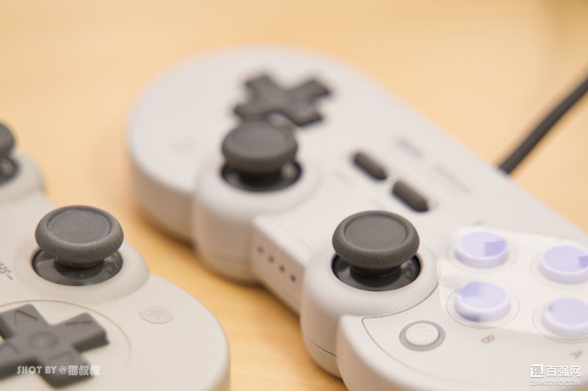 八位堂 SN30Pro USB 手柄,将美好回忆带到现实 八位堂 SN30Pro USB 手柄,将美好回忆带到现实