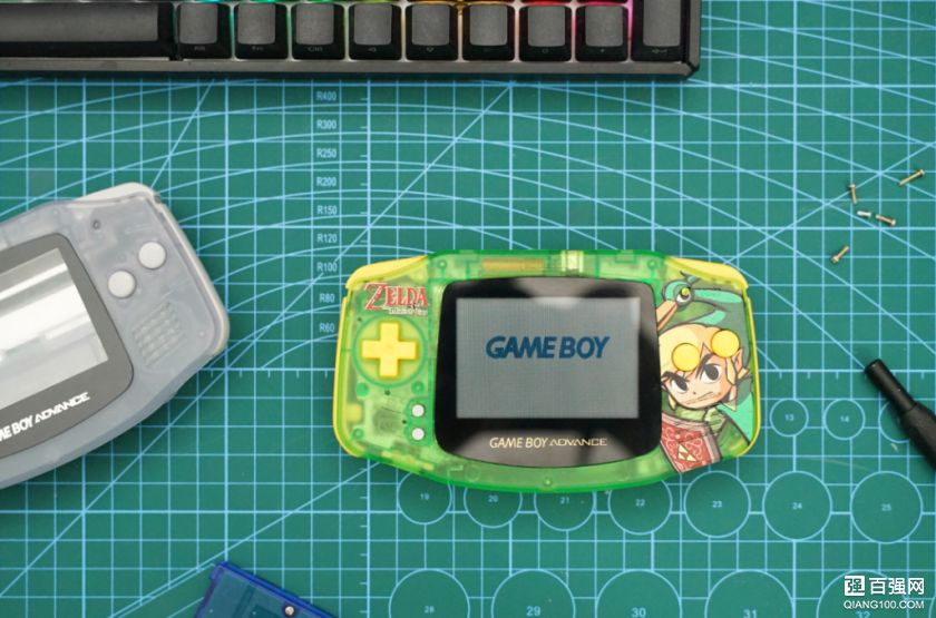 猫宅玩游戏有情怀有颜值,GBA更换缩小帽外壳 猫宅玩游戏有情怀有颜值,GBA更换缩小帽外壳