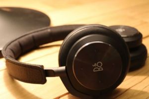 丹麦B&O Beoplay H9i蓝牙降噪耳机 果断煲机-1