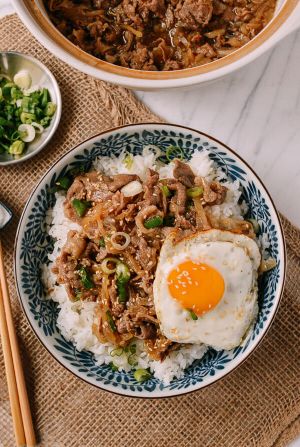 日式肥牛饭-1