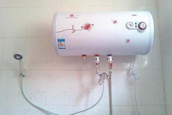 电热水器、燃气热水器、即热式热水器、储水式热水器哪种更好? 电热水器、燃气热水器、即热式热水器、储水式热水器哪种更好?