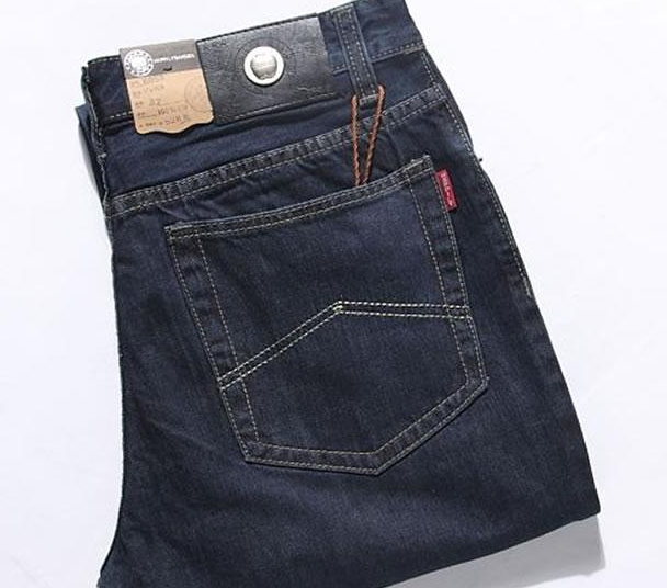 承载三代人的梦想与青春,苹果牌牛仔裤,你还记得吗? 承载三代人的梦想与青春,苹果牌牛仔裤,你还记得吗?