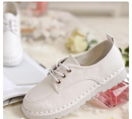 卓诗尼小白鞋,既时尚、舒适又青春活力 卓诗尼小白鞋,既时尚、舒适又青春活力