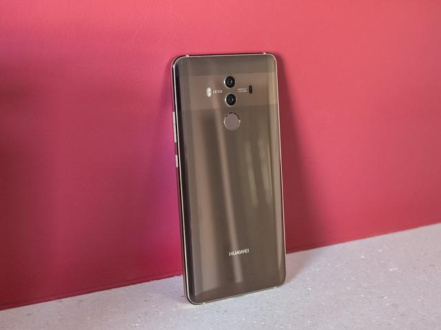 英媒评2018年最期待的10款手机:华为P11、一加6与苹果并列 英媒评2018年最期待的10款手机:华为P11、一加6与苹果并列