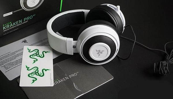 大吉大利,吃鸡利器-雷蛇北海巨妖专业版V2游戏耳机! 大吉大利,吃鸡利器-雷蛇北海巨妖专业版V2游戏耳机!