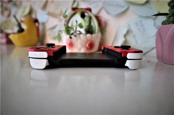 北通W1游戏手柄-吃鸡so easy! 北通W1游戏手柄-吃鸡so easy!