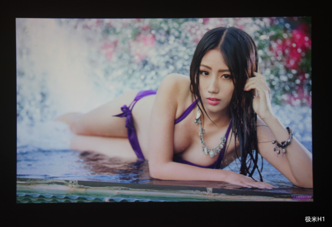 极米H1S/H1投影画面对比,哪个看的更爽呢? 极米H1S/H1投影画面对比,哪个看的更爽呢?