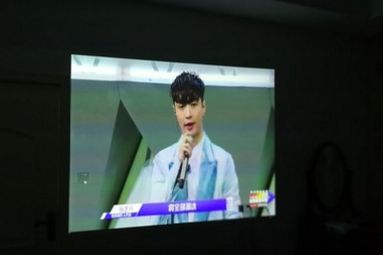坚果J6S无屏电视像素高吗？画面清晰吗？-3