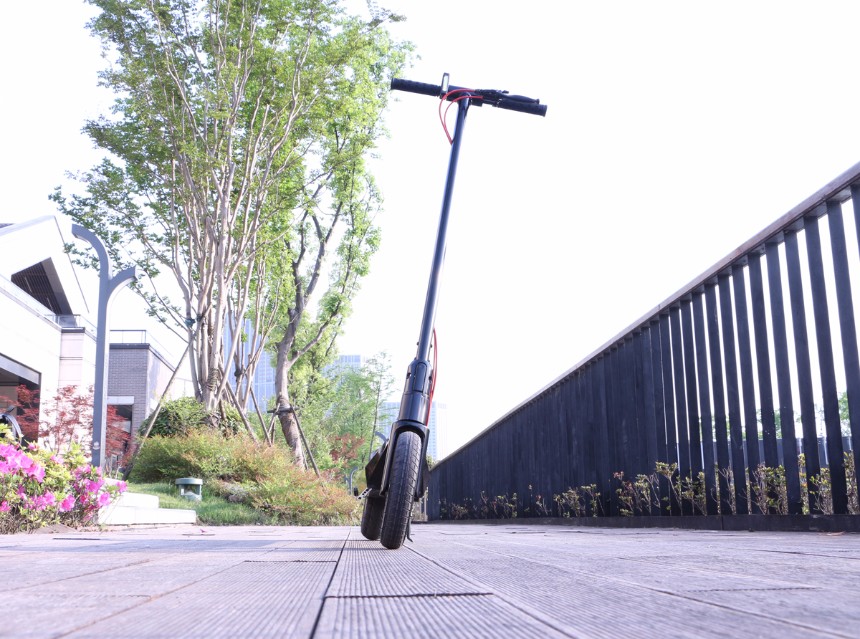 卸载共享单车,告别上班堵车!RND电动滑板车评测 卸载共享单车,告别上班堵车!RND电动滑板车评测