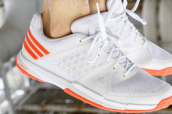 adidas羽毛球鞋测评？介绍一下？-1