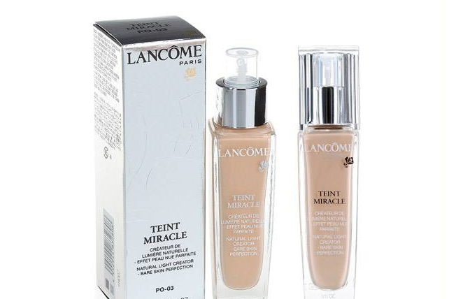 兰蔻新奇迹薄纱粉底液好用吗？色号怎么选？-1