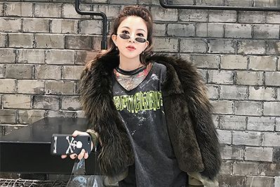 M家皮草（ManMona）这匹黑马，正在皮草界雄起，不容忽视！-1
