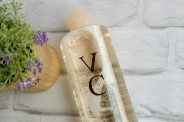 泰国ATREUS VC爽肤水推荐？使用方法介绍？-1