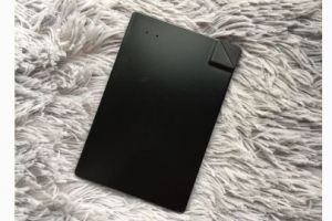 移动电源哪个牌子好？letouch卡片移动电源好不好？-1