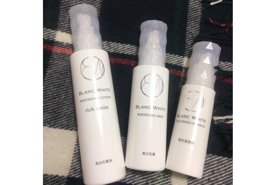 blanc white美白精华美容液功效？blanc white美容液抗过敏吗？-1