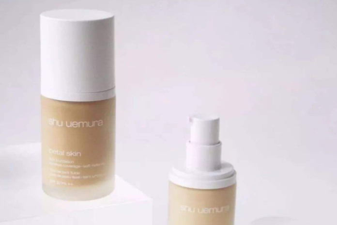 植村秀粉底液色号怎么选？遮瑕效果好吗？-1