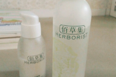 佰草集平衡水乳使用感清爽吗？适合敏感肌吗？-1