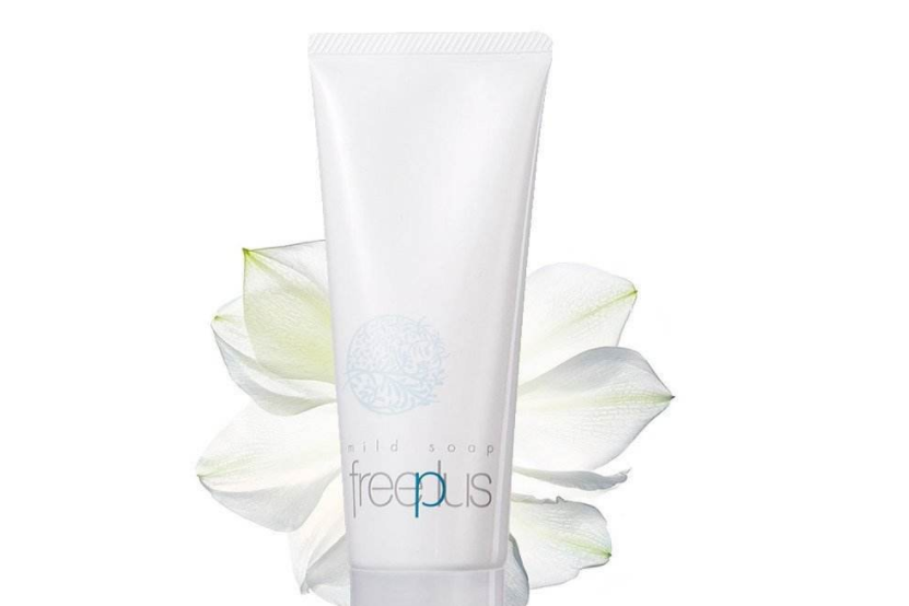 芙丽芳丝洗面奶好用吗？拔干吗？-1