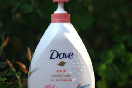 多芬净澈舒护微米净透沐浴露可以卸妆吗?清洁力好吗? 多芬净澈舒护微米净透沐浴露可以卸妆吗?清洁力好吗?