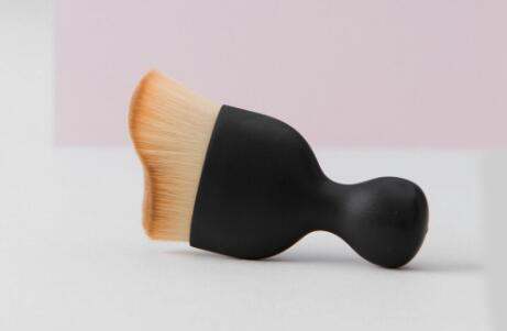 腮红刷什么牌子好?腮红的画法? 腮红刷什么牌子好?腮红的画法?