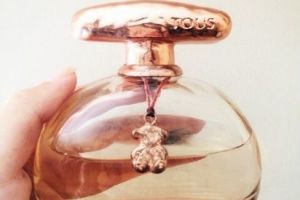 TOUS TOUCH女用淡香水香调是什么样的？香味清新吗？-1