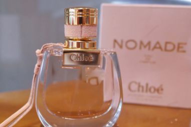 ​Chloe nomad香水有花香香调吗？谁能介绍一款？-1