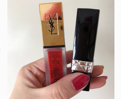 金属红YSL唇釉101和迪奥金属版999对比? 金属红YSL唇釉101和迪奥金属版999对比?