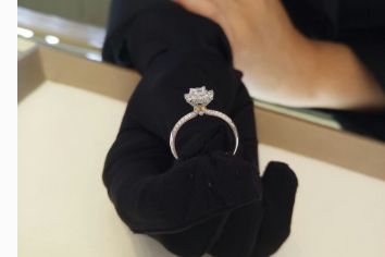 DR钻石戒指多少钱？-1