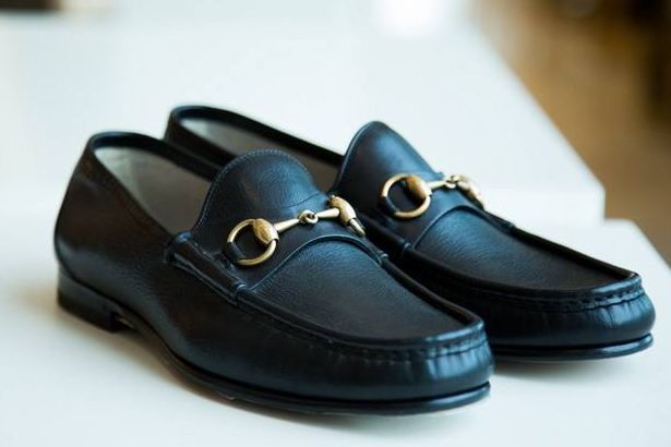 gucci皮鞋是真皮的吗？多少钱一双？-1