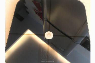 华为的体脂称可以测哪些身体指数？能记录十个人的数据吗？-1