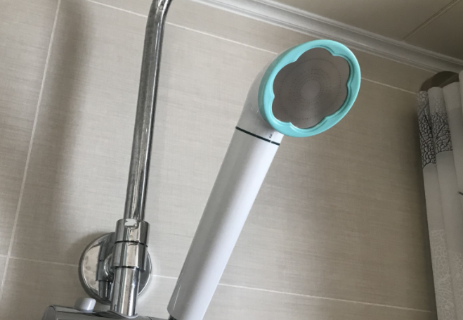 水轻轻软水花洒好吗?安装方便吗? 水轻轻软水花洒好吗?安装方便吗?