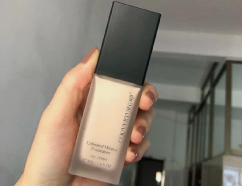 couverturemp香港牌子?couverturemp粉底液好用吗?