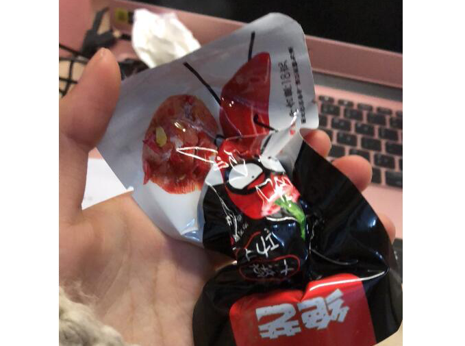 绝艺鸭脖开箱试用，分享个人试吃感受