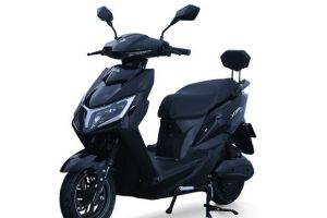雅迪最新款电动车2018？雅迪电动车型号推荐？-1