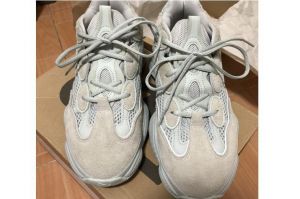 yeezy500海盐为什么便宜？yeezy500海盐值得买吗？-1