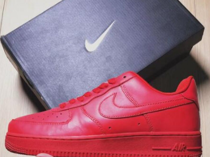 本命年怎么选好看的鞋?看看这几款如何? 本命年怎么选好看的鞋?看看这几款如何?