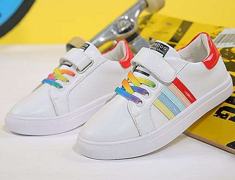 童鞋怎么选 教你为孩子选择合适的童鞋 童鞋怎么选 教你为孩子选择合适的童鞋