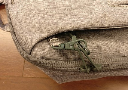 宜丽客双肩包简单开箱分享 宜丽客双肩包简单开箱分享